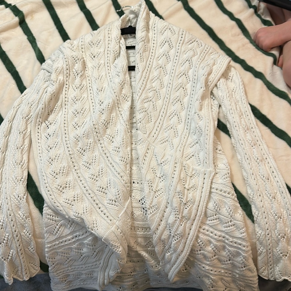 CAbi Womens Medium #720 White Circle Crochet Open Front Classic Sweater Cardigan